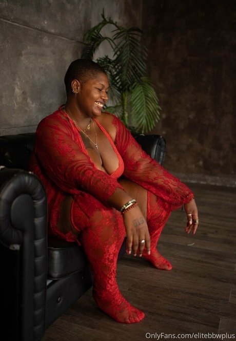 elitebbwplus 美しいスター 写真