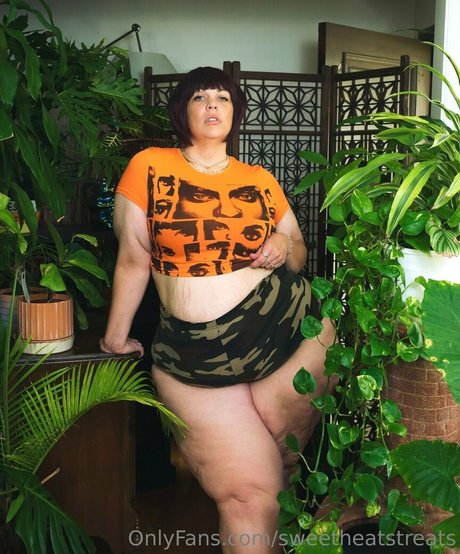 アジアのティーンオンリーファン ポルノ 写真