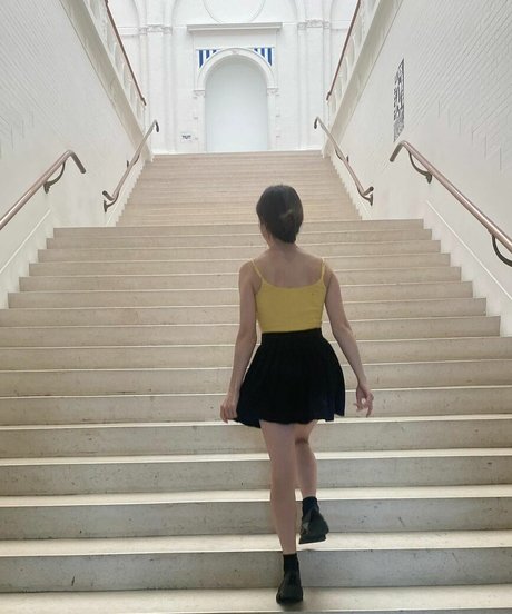 A Bit Rebecca ポルノ女優 写真