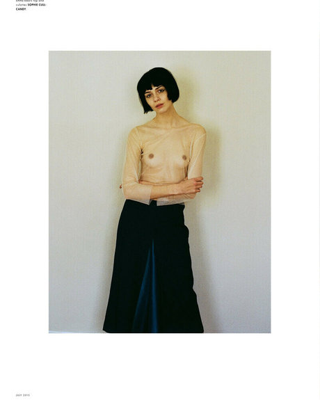 Emma Appleton ポルノスター ヌード 写真