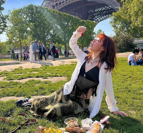 Olivia Sun ヌードのポルノスター 写真