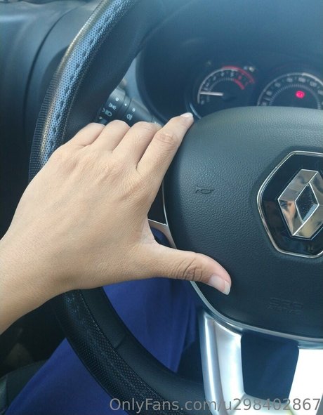 yourcandybrunette ポルノスター 写真