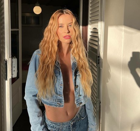 Barbara Franca 裸モデル 写真