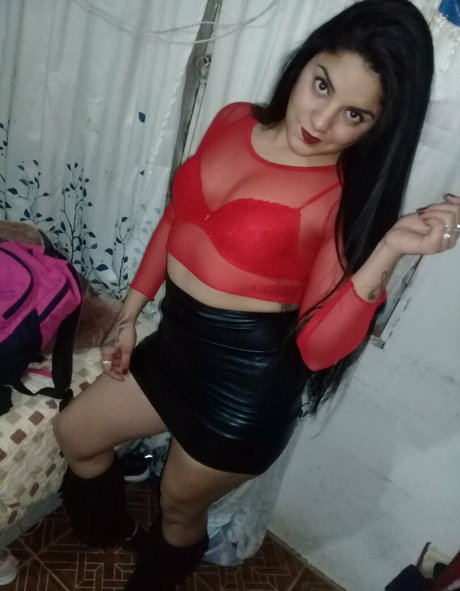 ゴスアジアンOnlyFans 無料xxx 画像