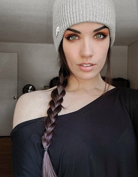 bundaddy ヌード女優 写真