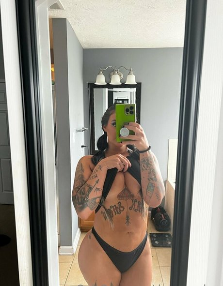 Demoncakes ポルノスター ギャラリー