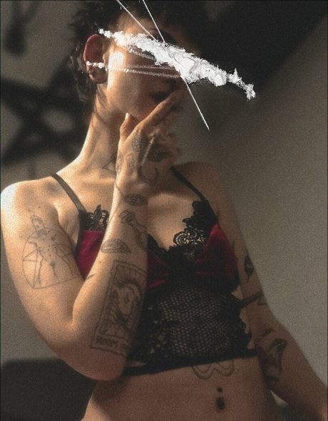 手袋onlyfans ポルノ 写真