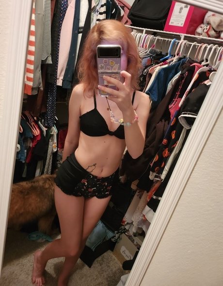 シシーオンリーファンズ ポルノ ギャラリー