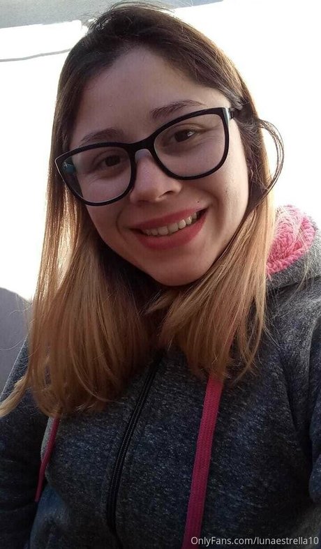 大きな黒い猫OnlyFans 無料裸 写真