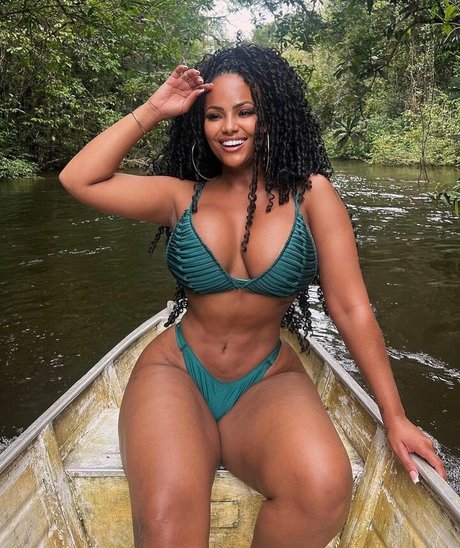 Juh Campos ホット女優 画像