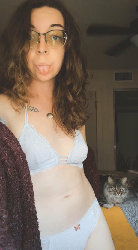 sidhee ポルノ女優 写真