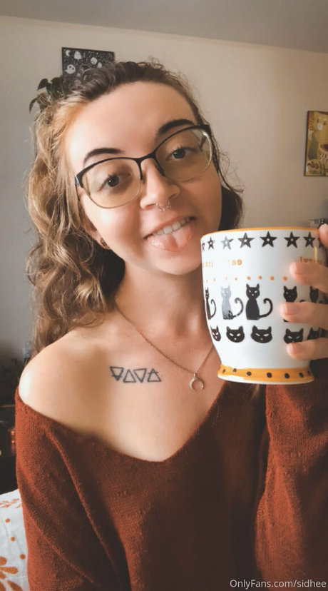 sidhee ポルノモデル アーカイブ