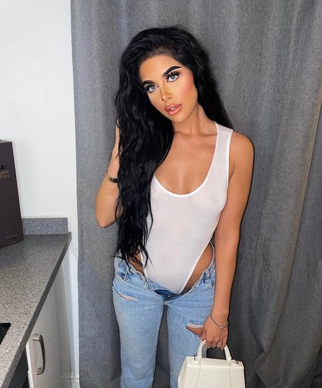 シーメールランジェリーOnlyFans 素敵 写真