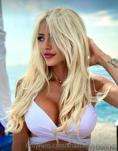 anastasiia baileys ポルノスター 独占 写真