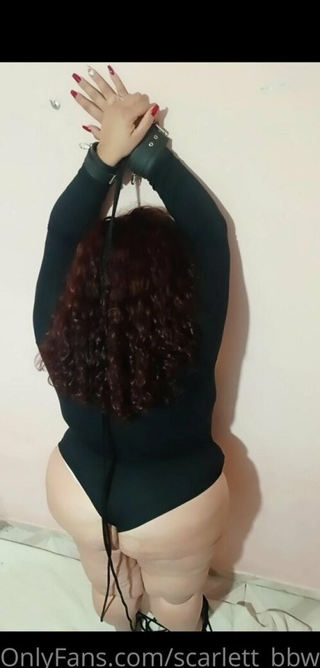 scarlett bbwhot セクシーモデル 画像