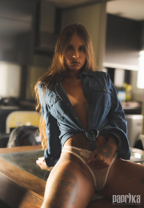 ティーンプッシーOnlyFans アートポルノ 写真