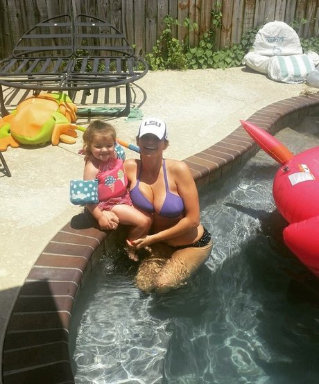 Becky Bandini 独占ポルノスター 写真