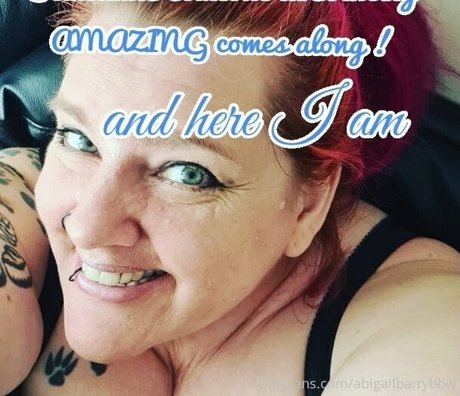 曲線美の黒檀OnlyFans ポルノグラフィック 画像