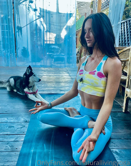 naturallivingyoga アダルト女優 アーカイブ