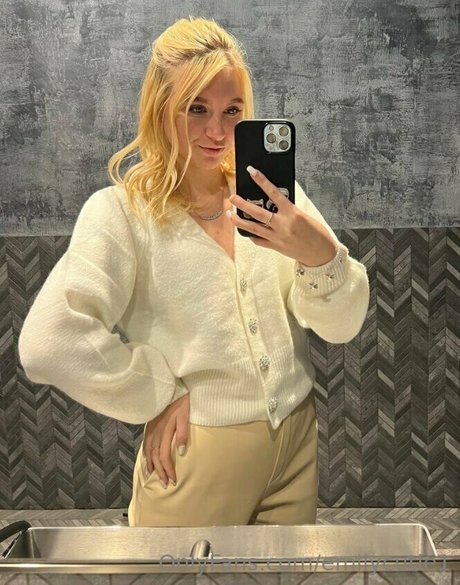 中出しアジア人OnlyFans セクシーヌード 画像