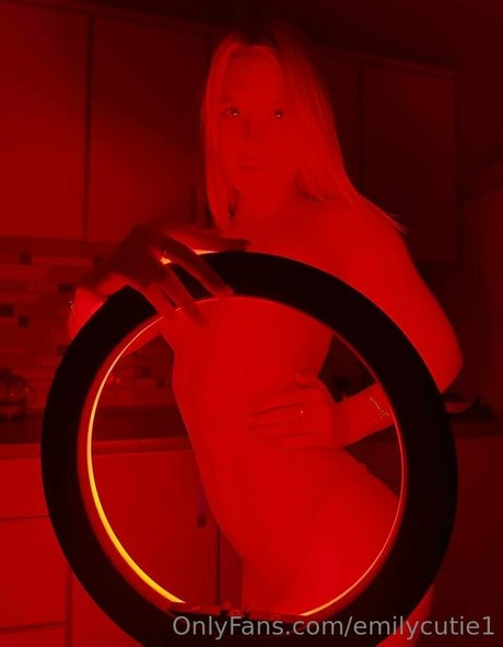 姉妹のOnlyFans アダルト ギャラリー