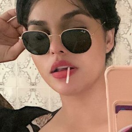 Robertadbrito かわいいポルノスター アーカイブ