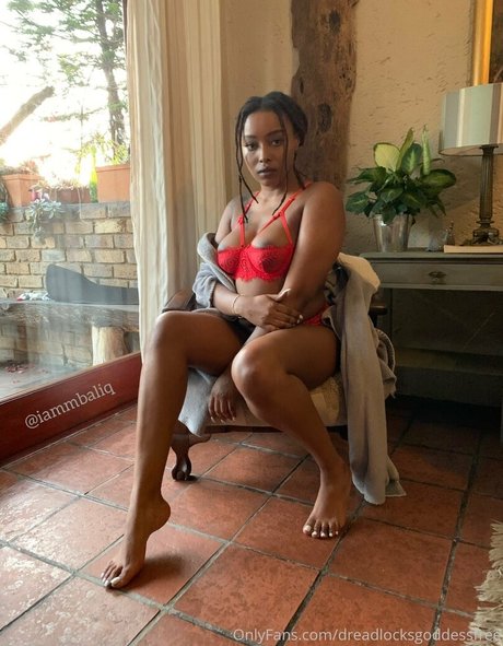 dreadlocksgoddessfree ポルノスター 裸 写真