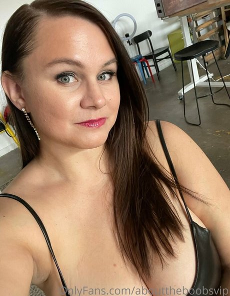 ぽっちゃりブロンドOnlyFans ホットヌード アーカイブ