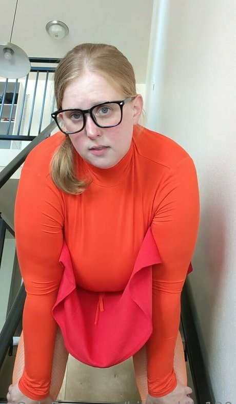 曲線美の熟女OnlyFans セクシー 画像