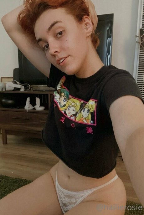 裸のプリンセスOnlyFans ホットセクシー 写真