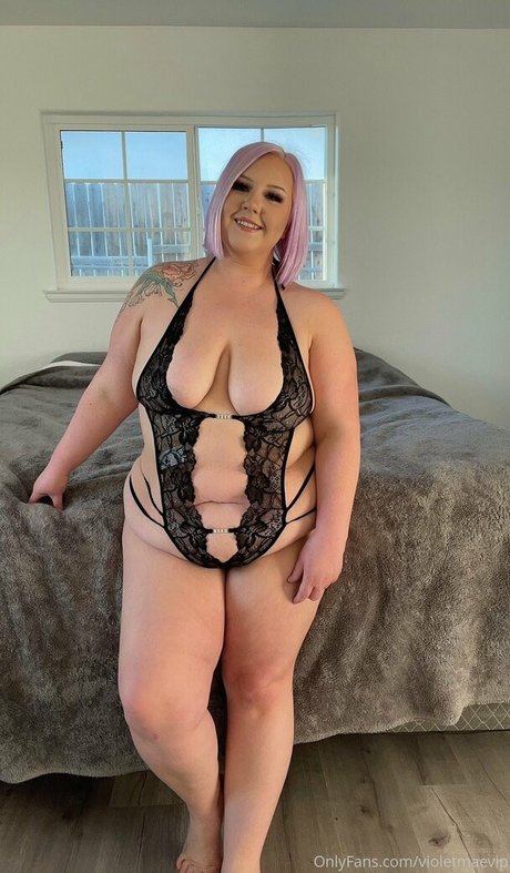 violetmaevip ポルノスター 可愛い 写真