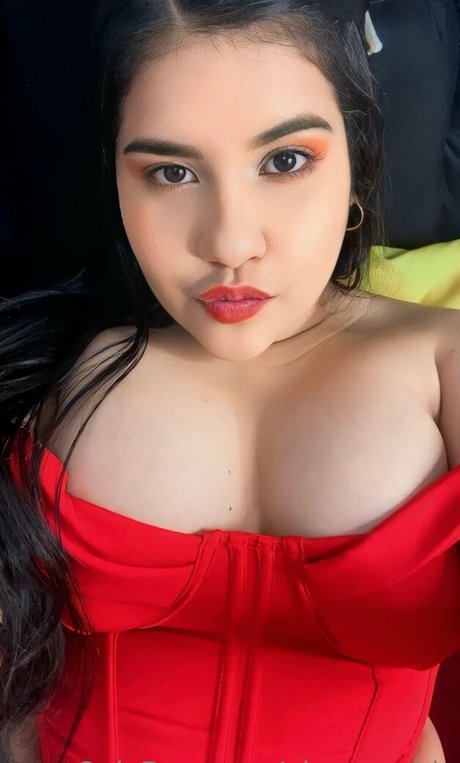 alanaahot セックススター 写真