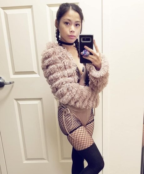 コスプレ フェムボーイ オンリーファンズ 限定 画像