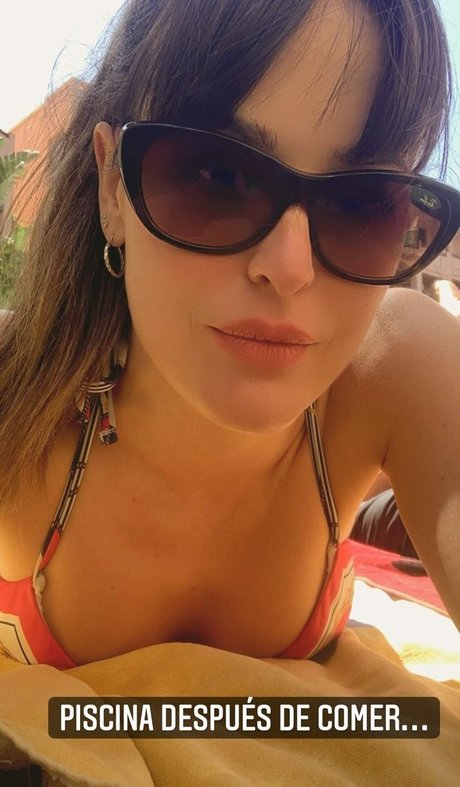 ボディビルダーカップルOnlyFans ヌード 写真