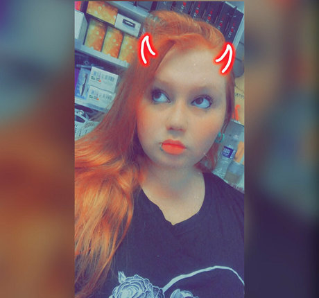 痩せたブロンドのOnlyFans 美しいポルノ 写真