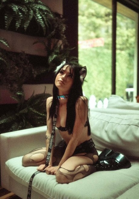 ivyxquinn ヌードモデル ギャラリー