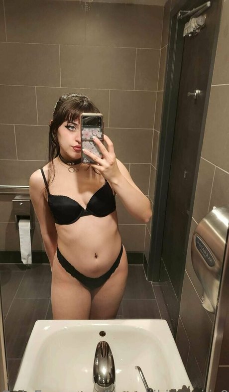 フェムボーイアジアンOnlyFans 限定 ギャラリー