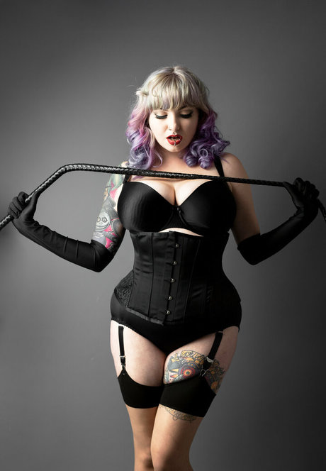 nayrucosplayfree ポルノスター ギャラリー