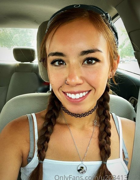 brandibabees ポルノスター 写真