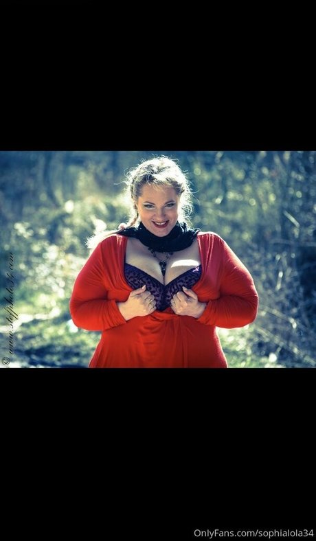 sophialola34 セクシーなスター 写真