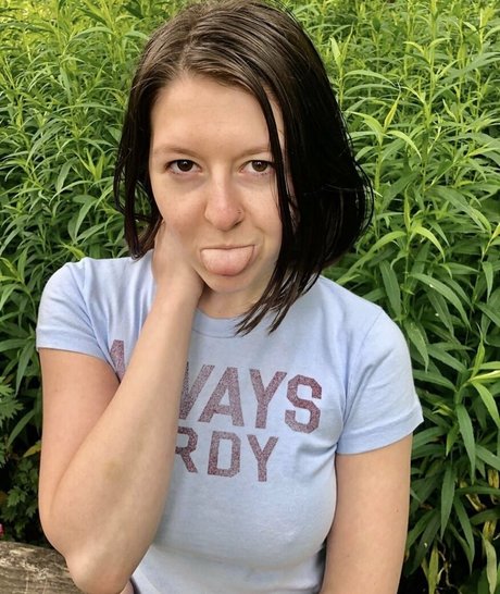 お金 OnlyFans 無料セックス 画像