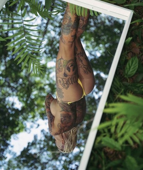 毛深いBBW OnlyFans ポルノ 写真