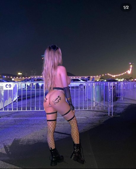 Tiffany Luu ポルノスター 可愛い 写真