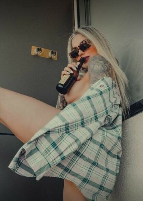 Vanessa Mesquita 高品質のスター 写真