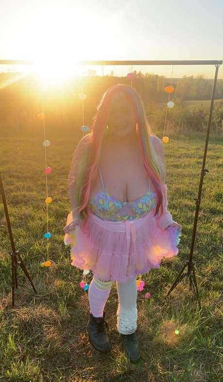 女性限定ファン 美しいヌード 画像