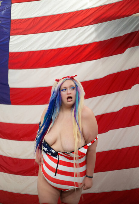 裸のトゥインクOnlyFans xxx 写真