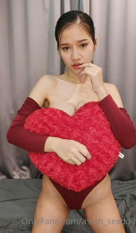 Asian Sexdoll かわいいモデル ギャラリー