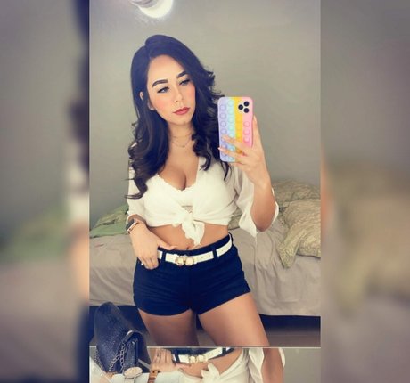 Julieta De Santos アートモデル 画像