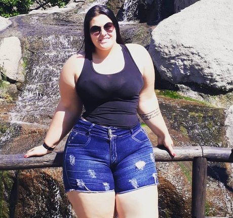 Eliete Campos HDモデル 画像