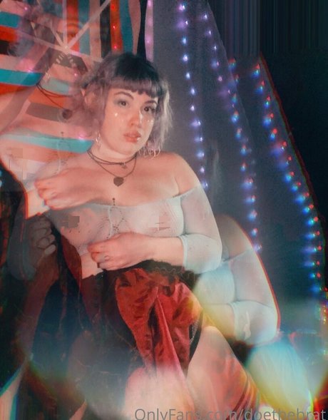 フラットオンリーファン 無料セクシー 写真